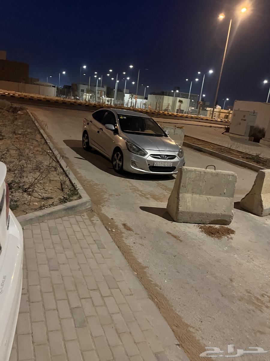 Accent 201264513673407106111