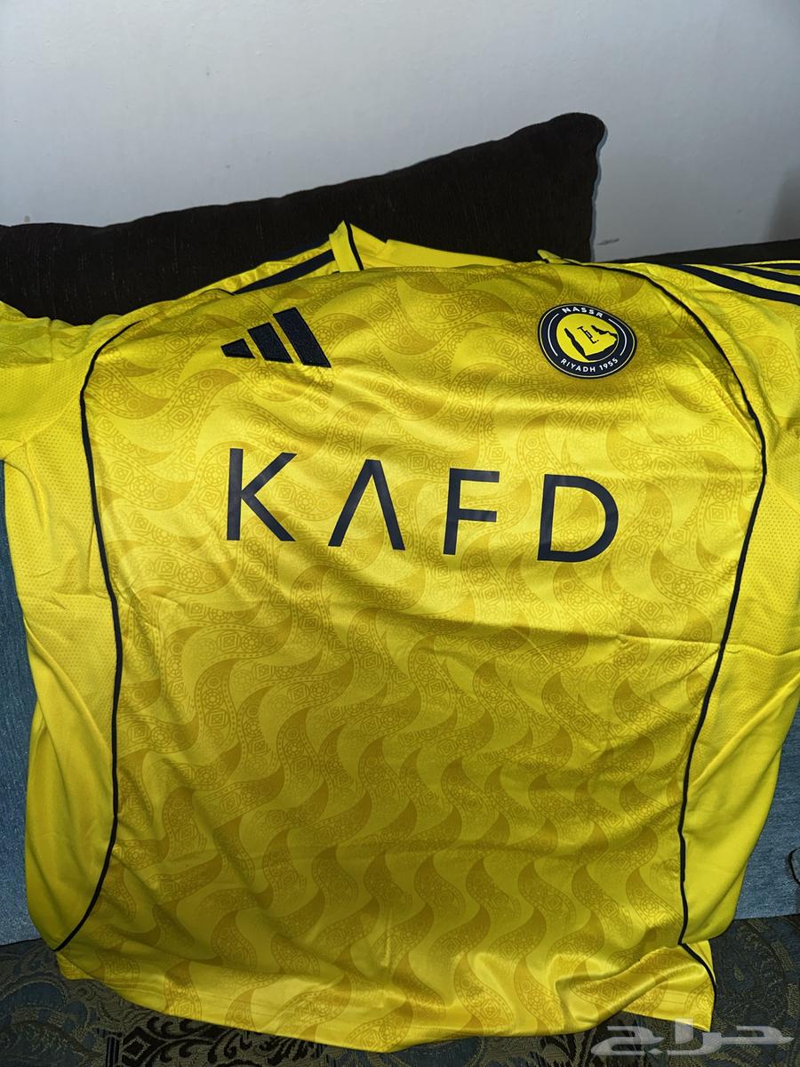 طقم النصر اصلي موسم 26 2564374053706626110