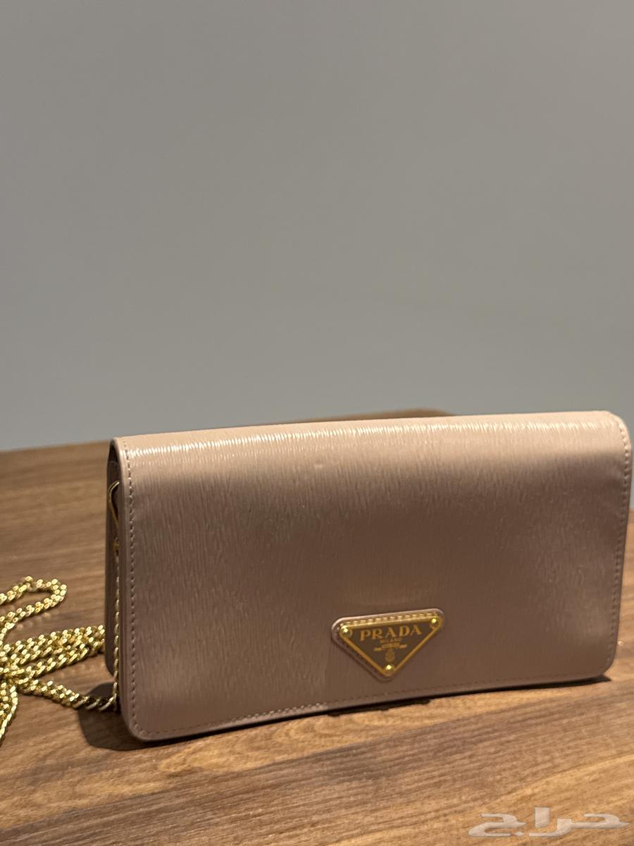 شنطة برادا الاصلية64367011342466113