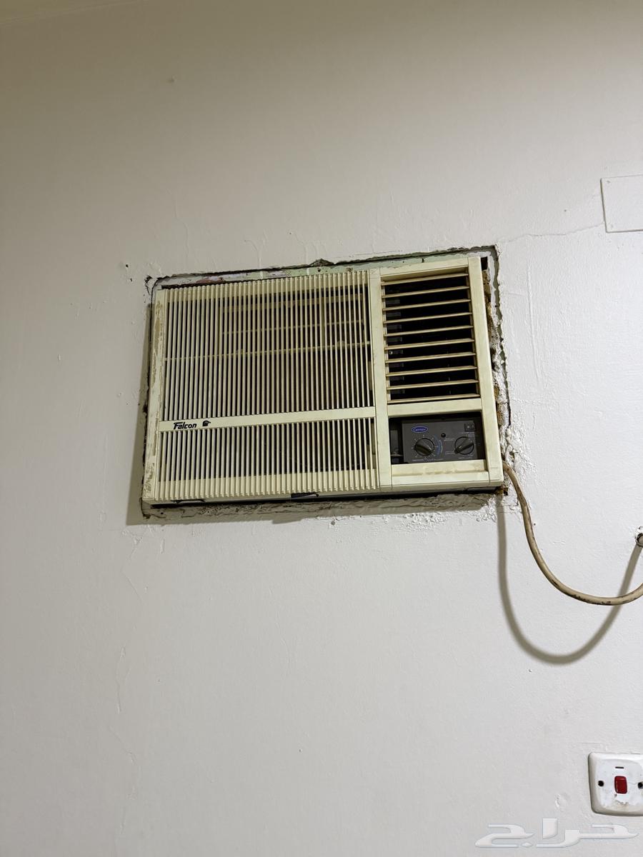 24 Carrier Window Air Conditioner64375872792578110