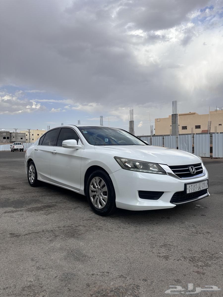 هوندا اكورد 201364520218627586112