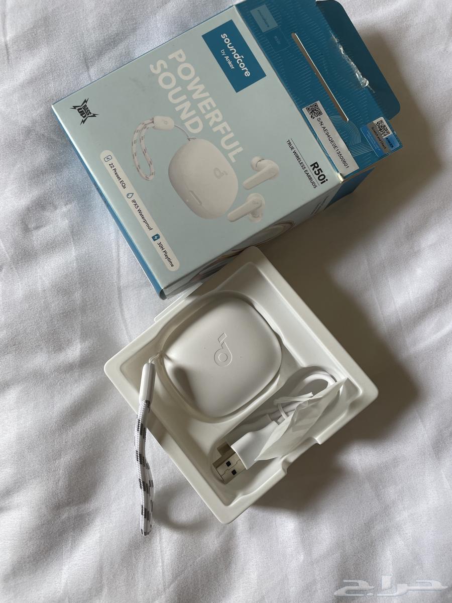 New Bluetooth headset, never used.64367391740033111