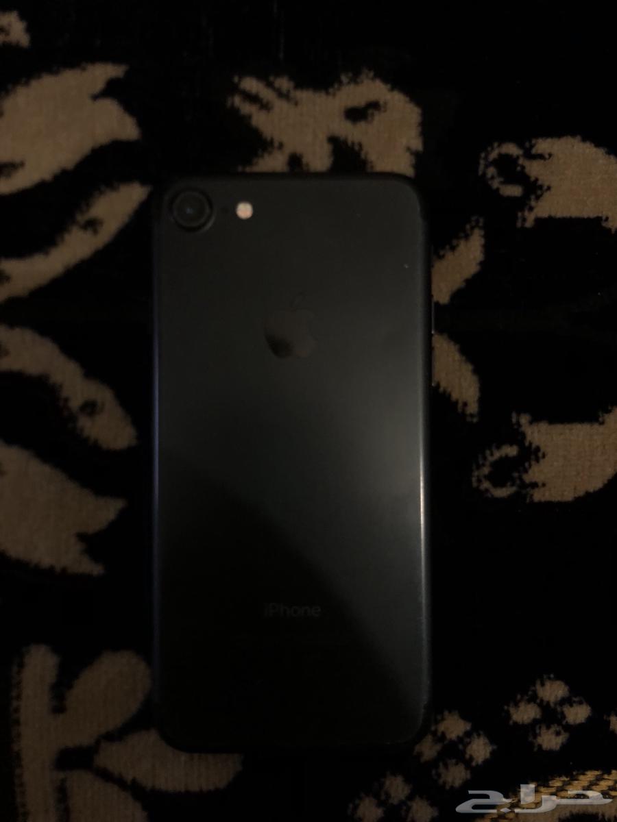 ايفون 7للبيع64371496635394114