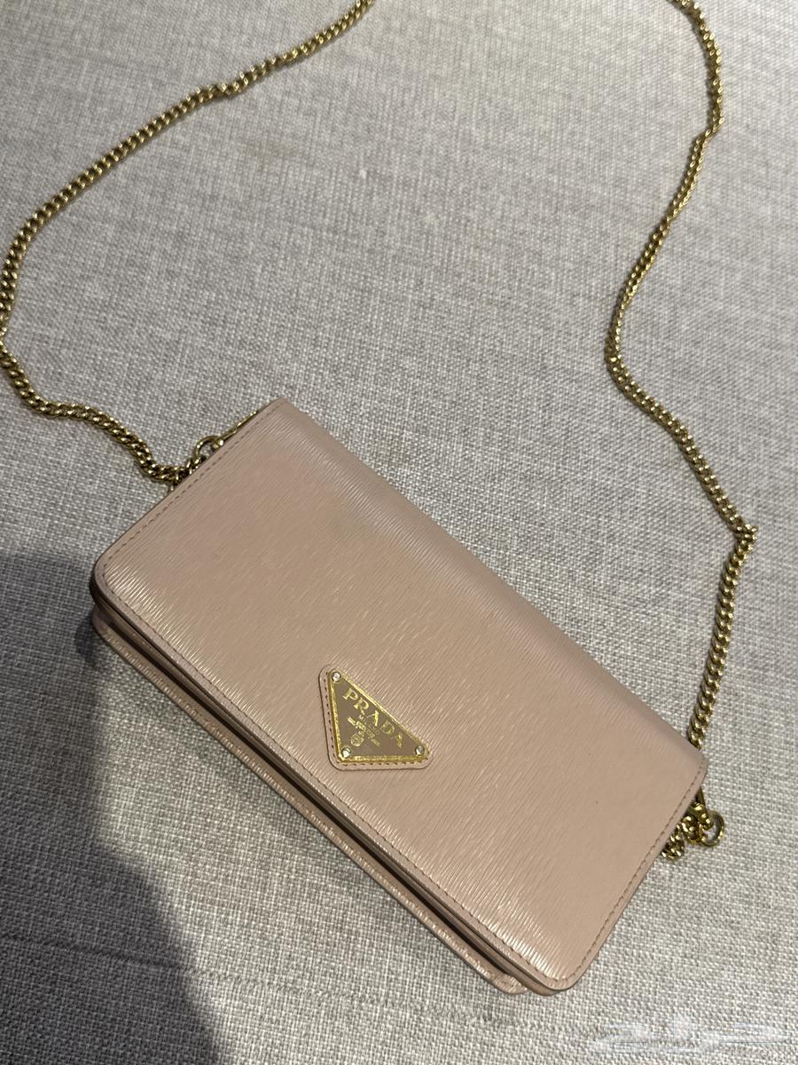 شنطة برادا الاصلية64367011342466111