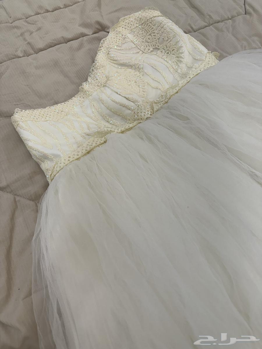 فستان ابيض كلوش جديد64372244093441110