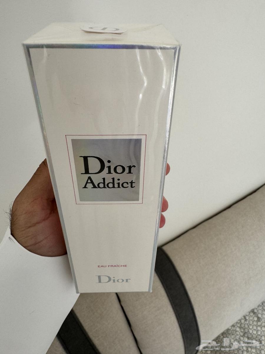 عطورات فرنسية للبيع64366893900290111