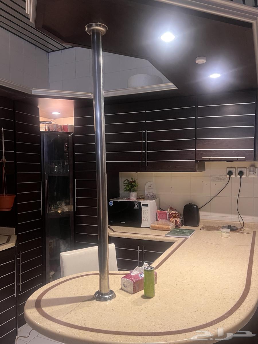 مطبخ كامل 4في 5 نظيف جداا اخو الجديد64367289302659110