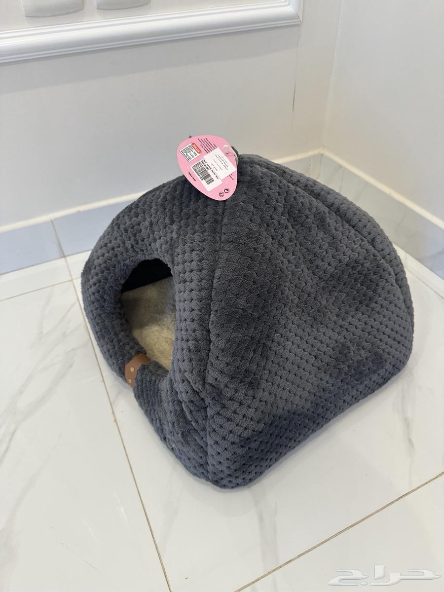 بيت للقطط جديد 30 ريال فقط64367610576003112