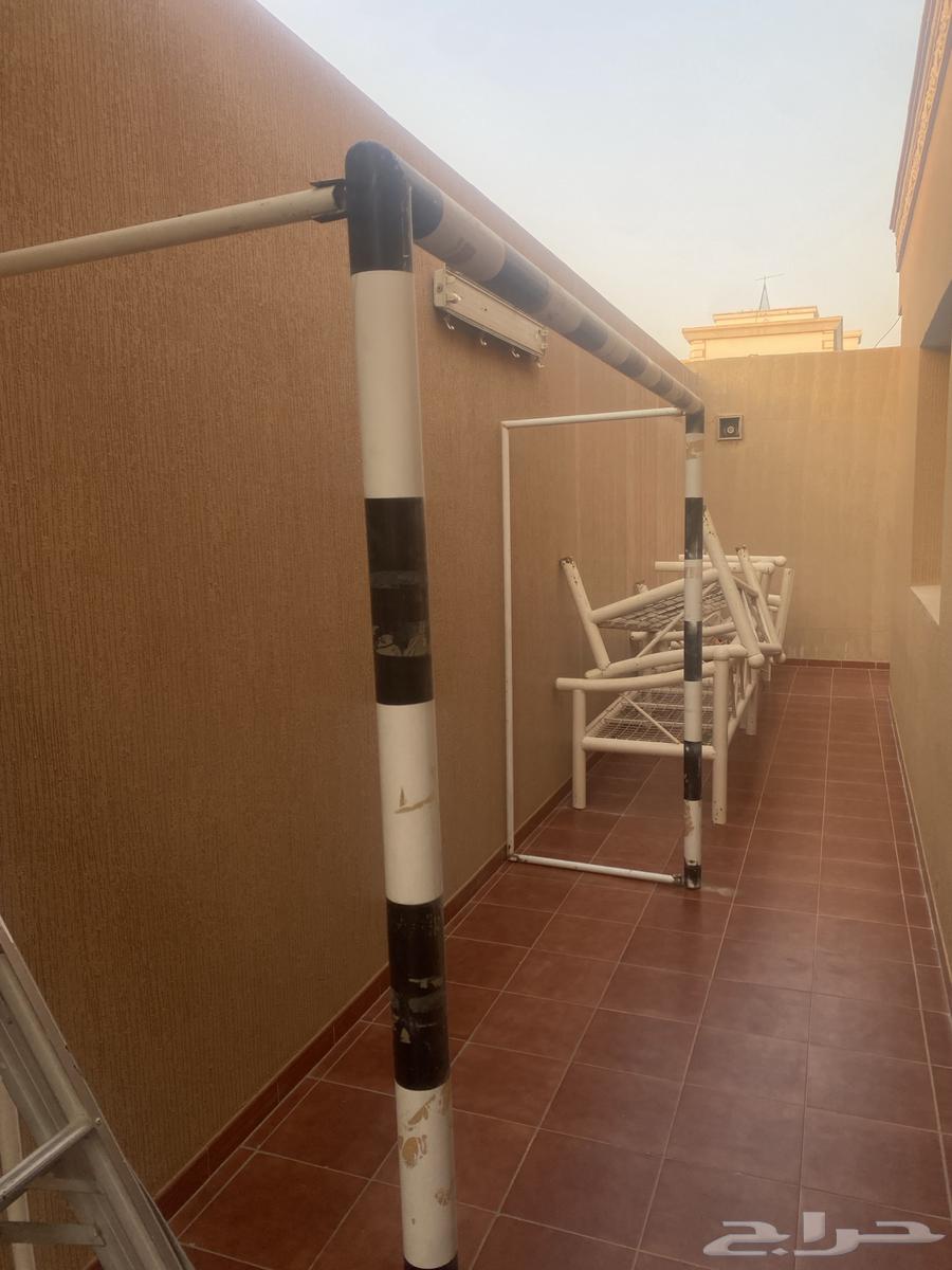 مرمى كورة قدم عدد 264371716332929112