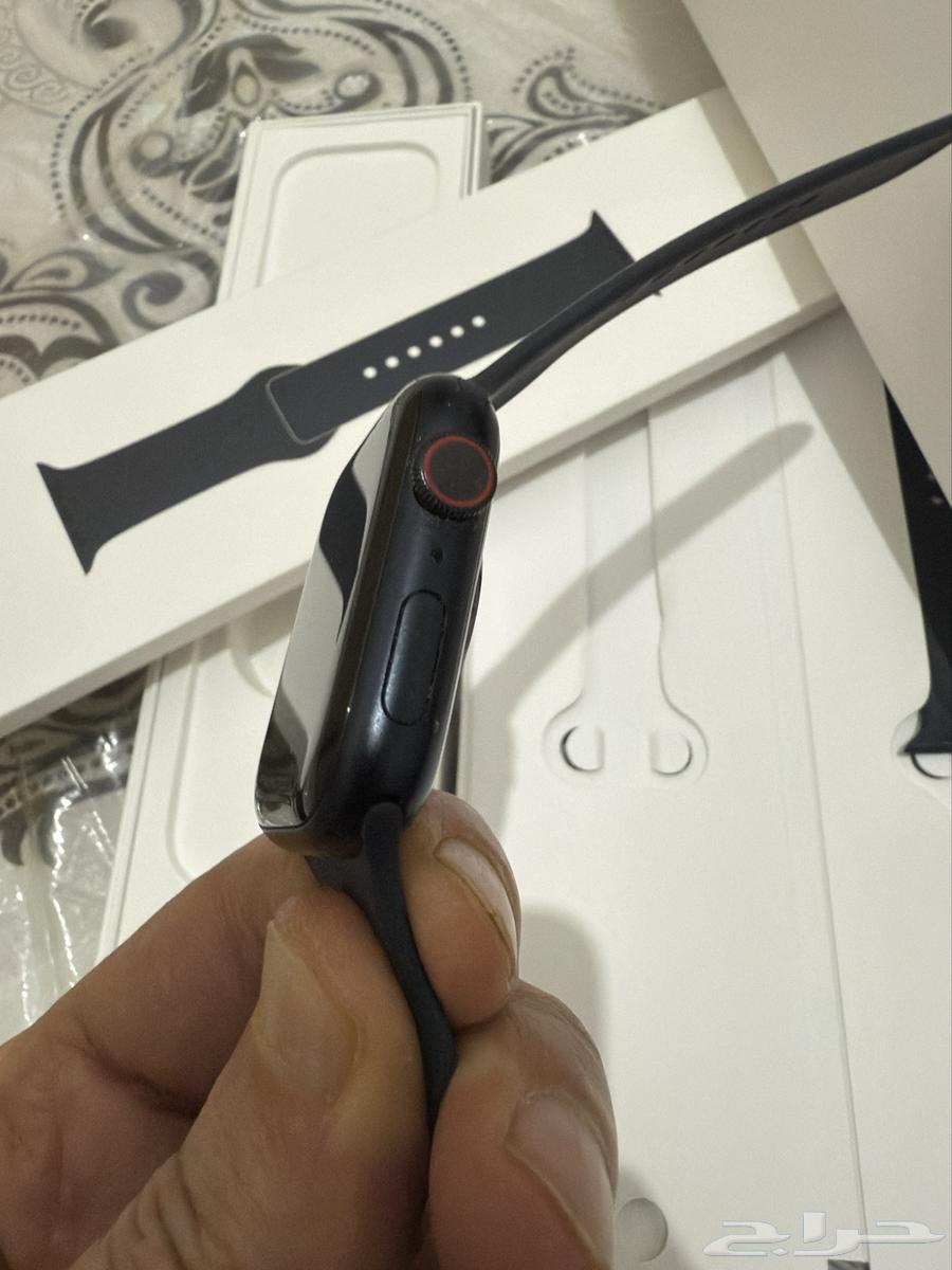 ساعه ابل الاصدار 8 m4564366571484290112