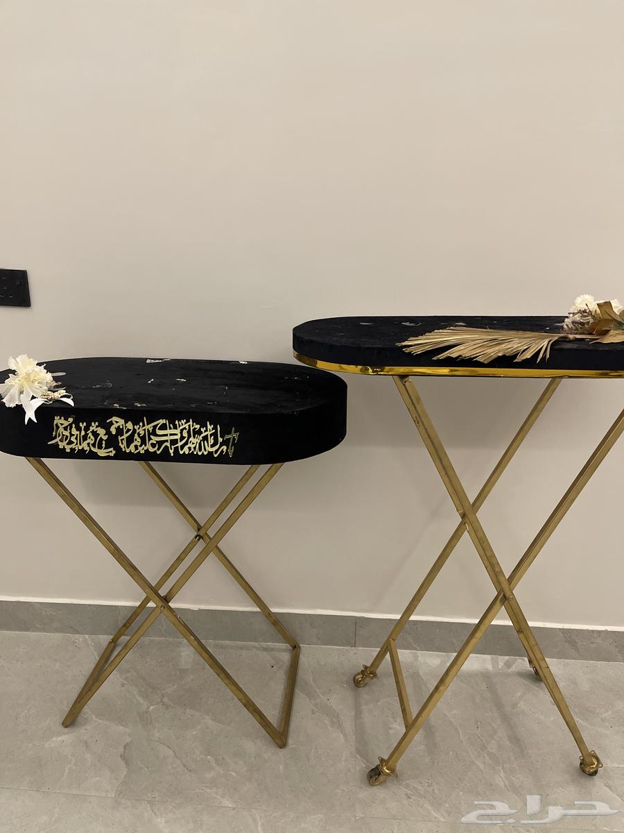 طاولات للبيع64374876516610110