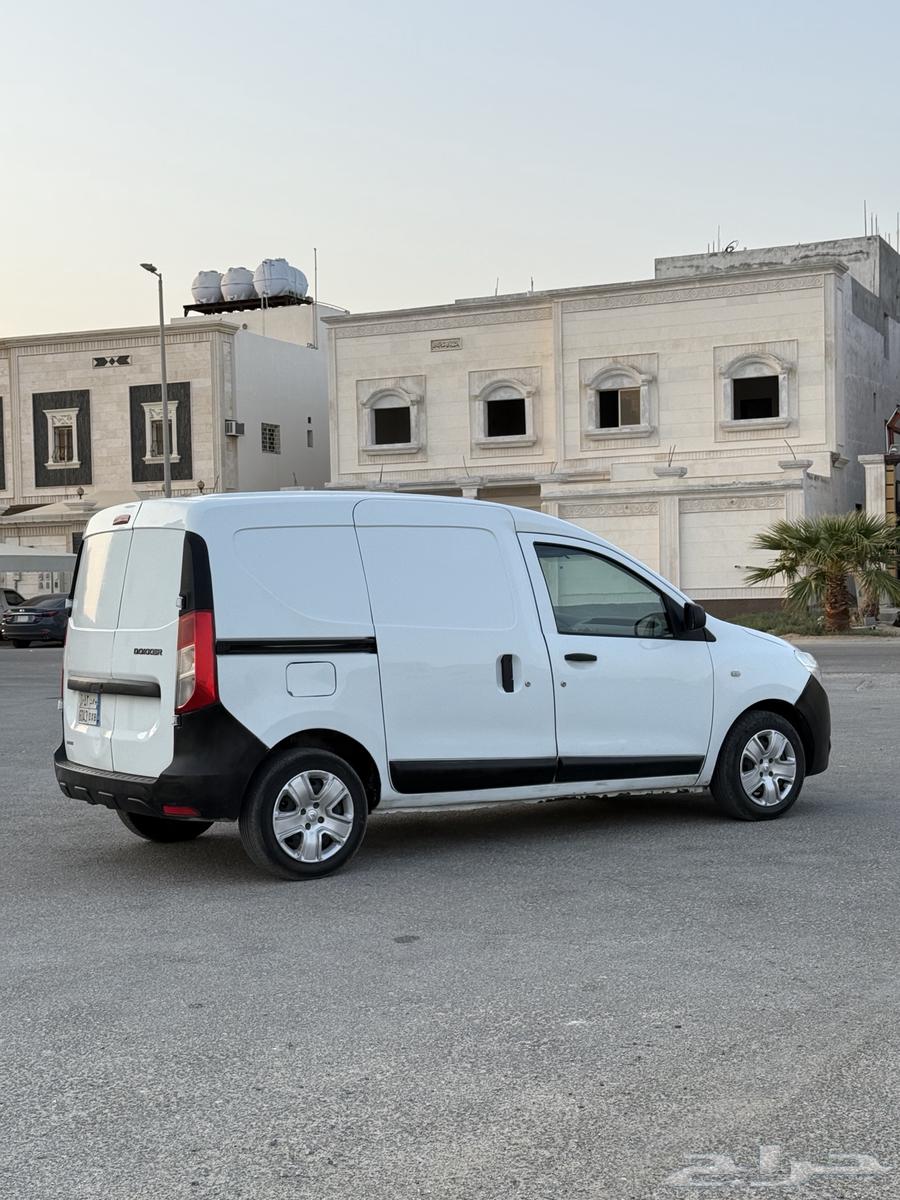 Renault - Duster Model 202264518746927746114