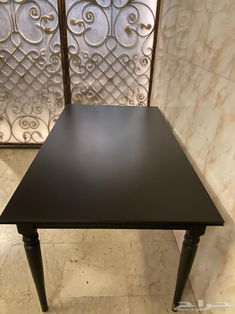 طاولة طعام جديده ونظيفة64376035327233113