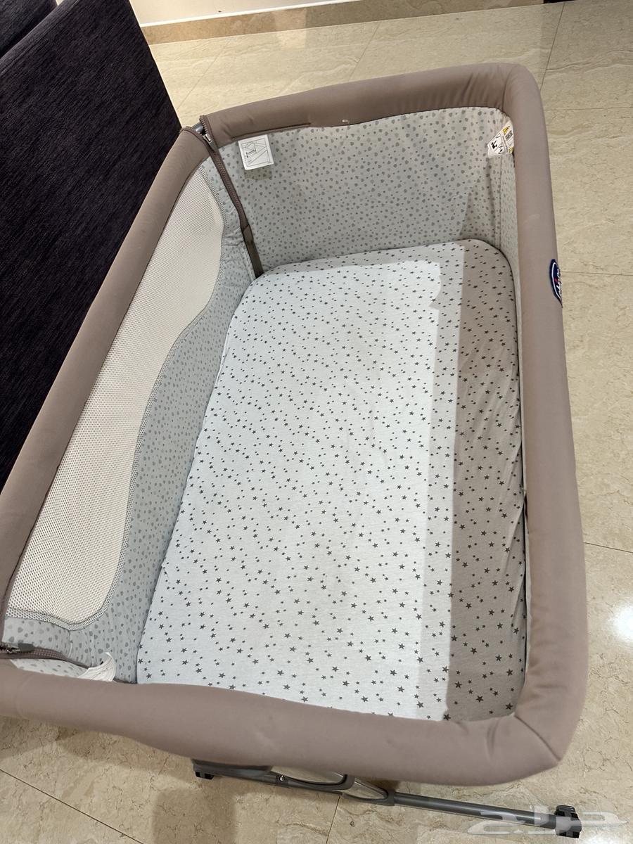 next to me crib chicco64369176060675114