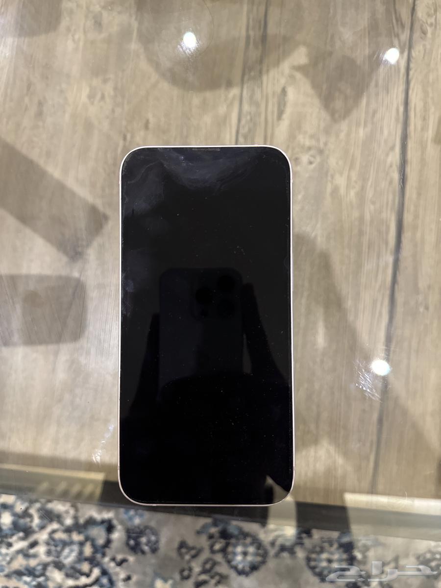 iPhone 13 regular 128 GB original and clean in the true sense of the word64377048975874112