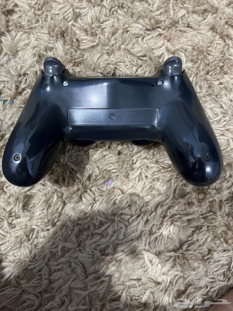 للبيع يدات سوني فور اصليه64364440019074113