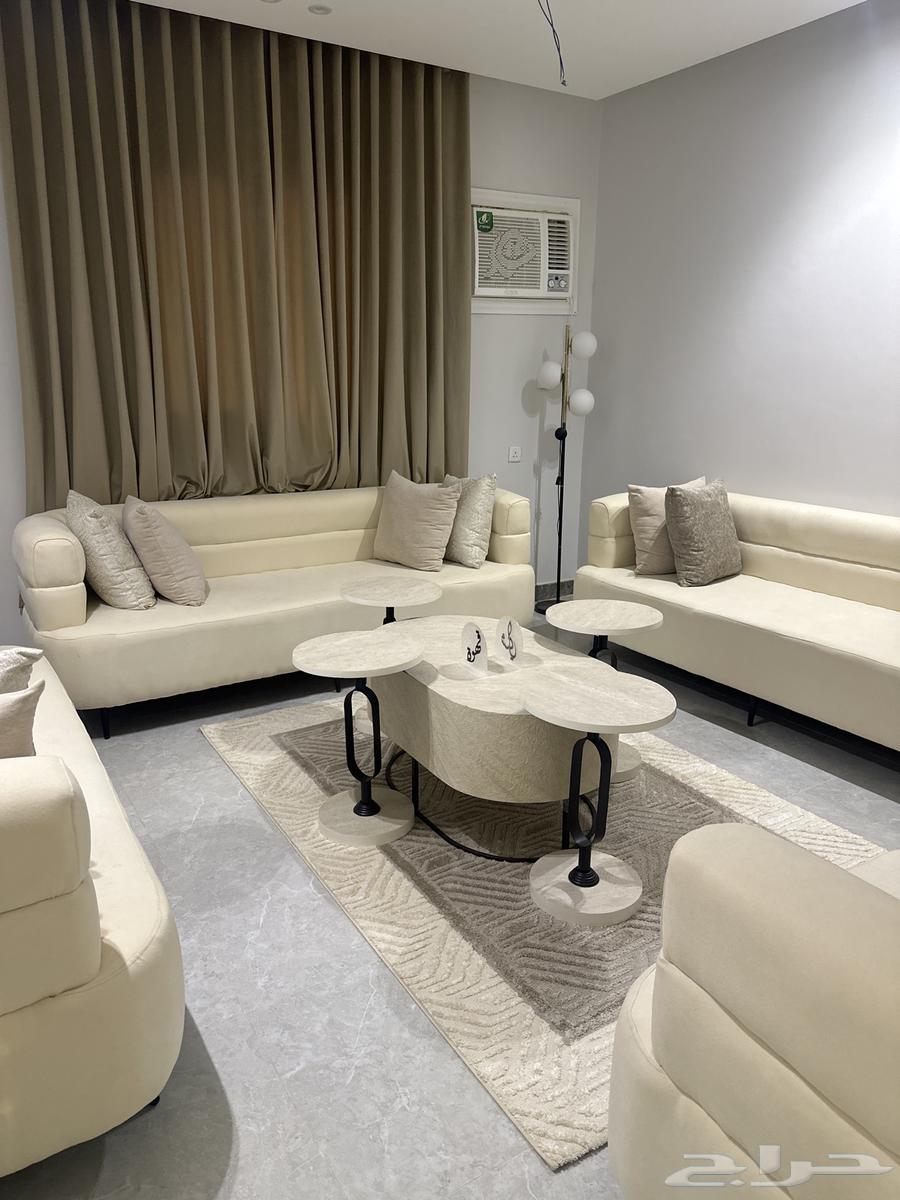 I have a men's majlis and a women's majlis64370827619203111