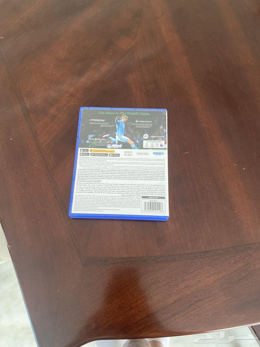 شريط فيفا 24 نضيف ما في خدش ممتاز64366409737857112