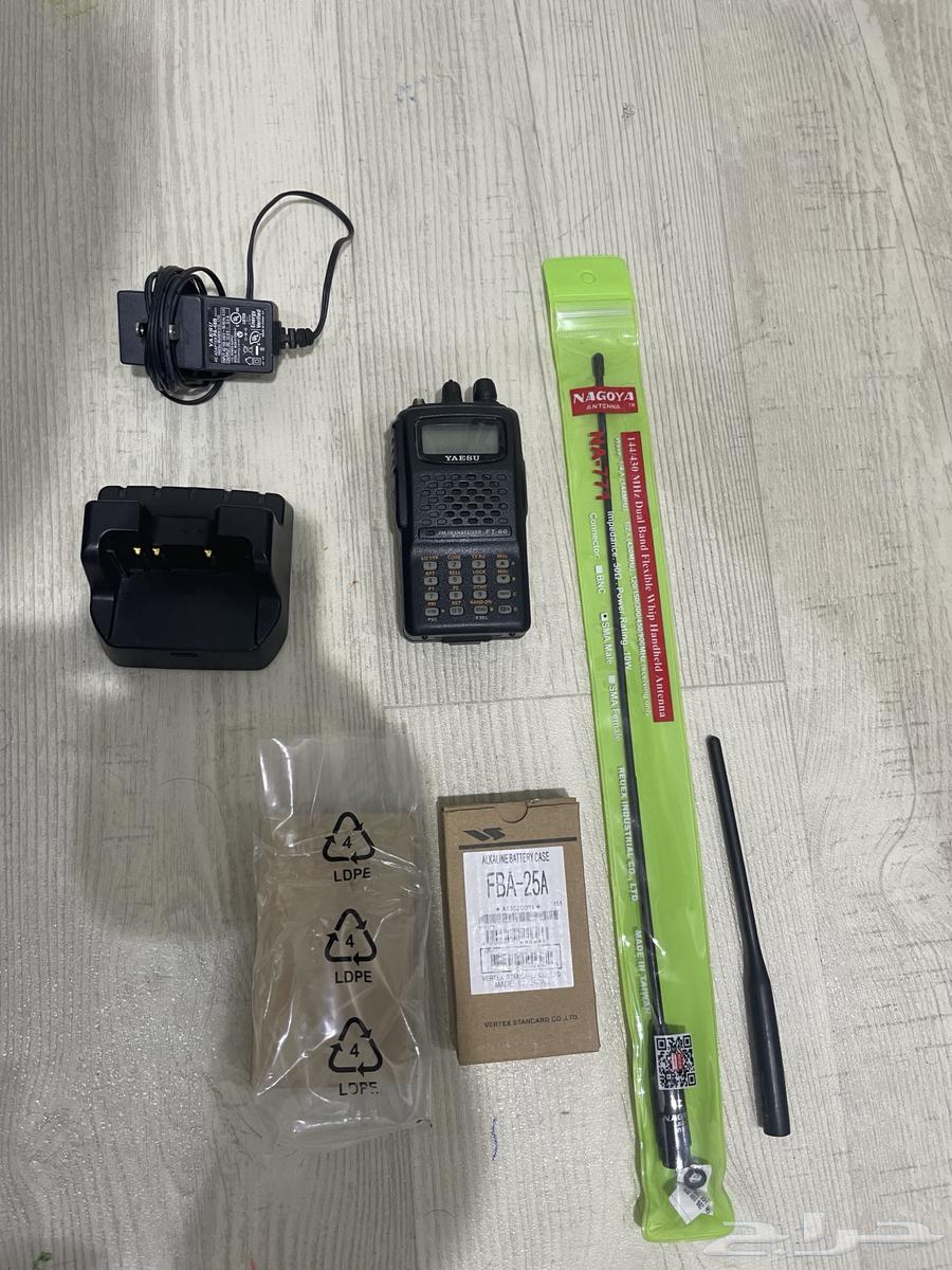 جهاز ياسو يدوي ft-60 نظيف مع كامل ملحقاته64375067373699111