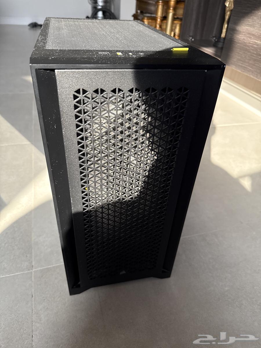 Corsair iCUE 4000D Black Case with Four Fans64370497388801111