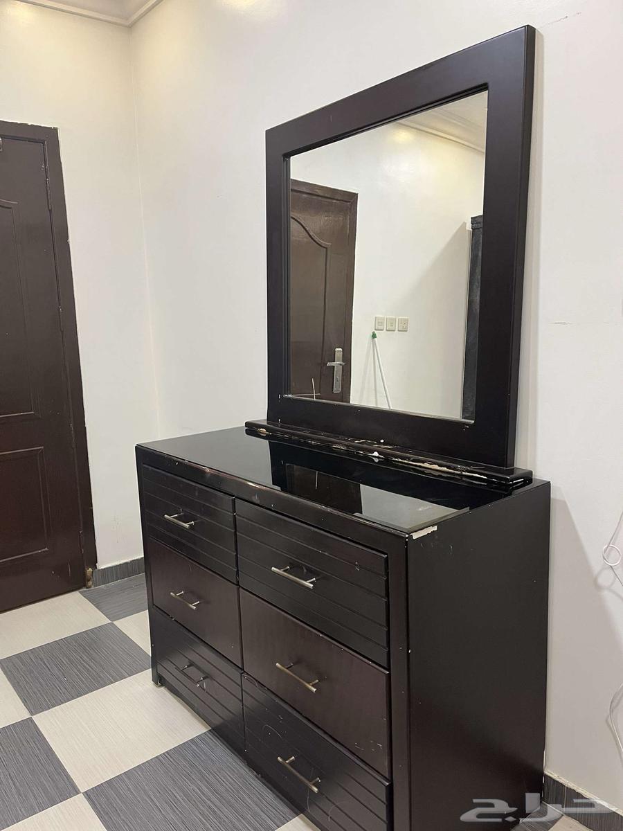 اثاث غرفة نوم64366982407938111