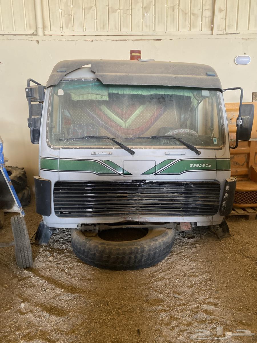 قمر للبيع64370669442690111