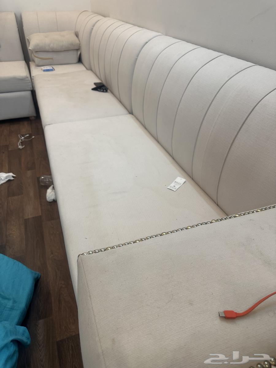 كنب 5 في 564370583564930113