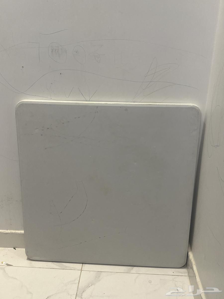 A table that stays with you for a year, but I'll buy it for 20064369557398787110