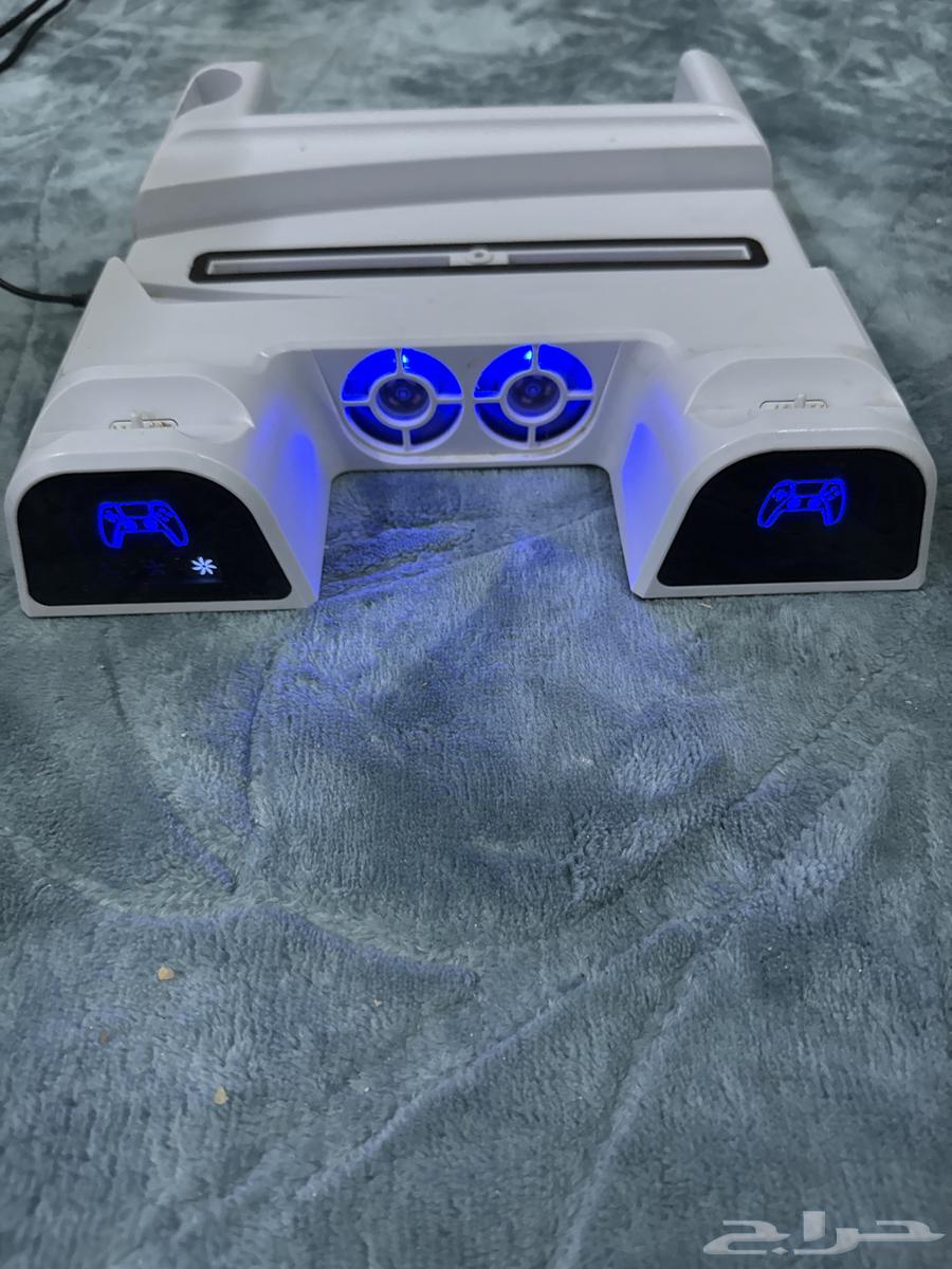 Dual Charging and Cooling Stand for PlayStation, Supports Large and Small Sizes64376421663107111