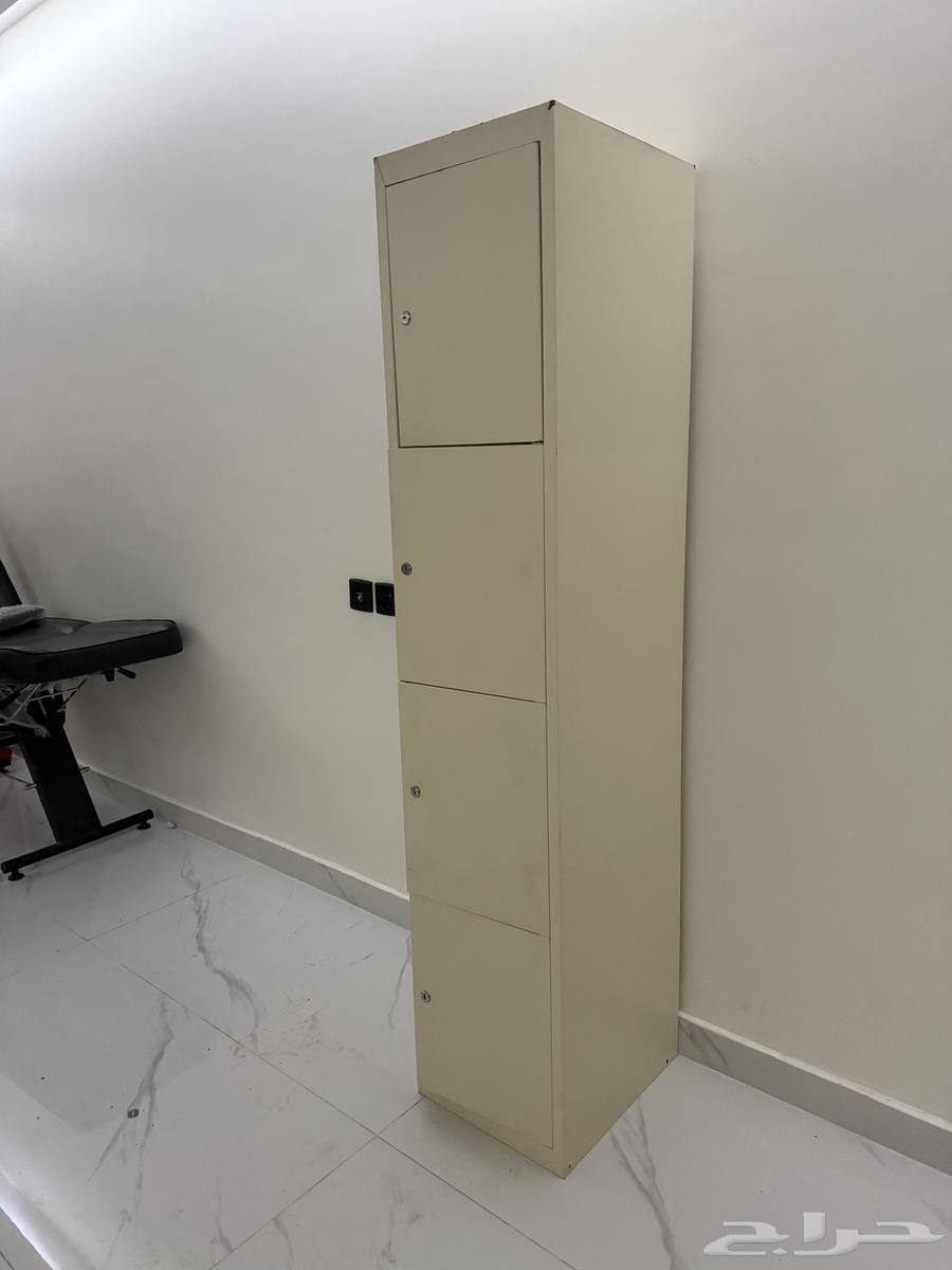 للبيع اثاث مكتب64375586869890110