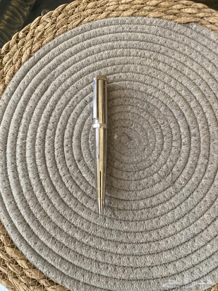 قلم كارتير فيه خدش بسيط64368149180291112