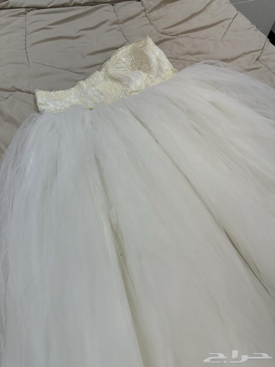 فستان ابيض كلوش جديد64372244093441111