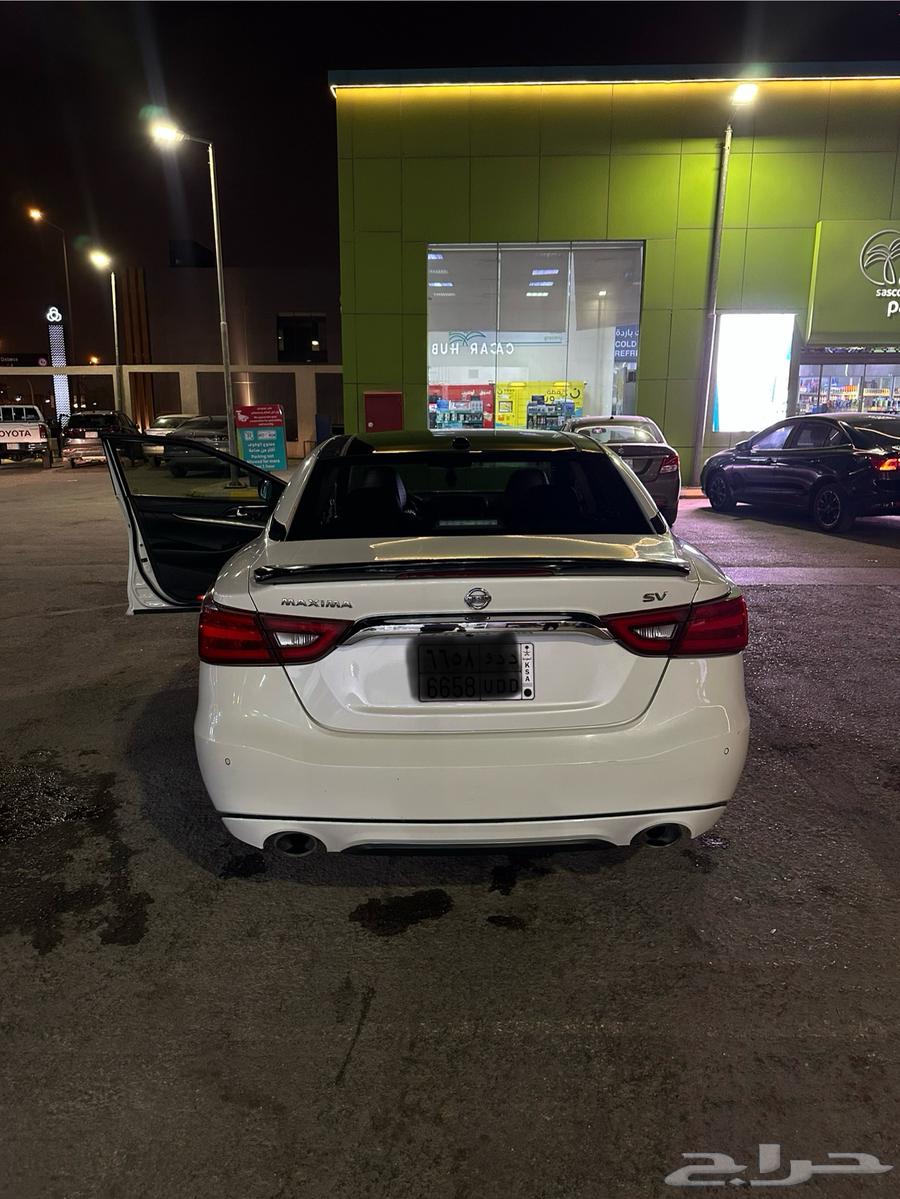 Nissan Maxima 201764517775321601111