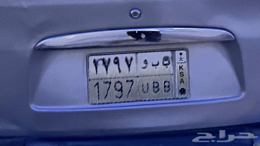 H12003نضيف جدا للبيع قير عادي اللون فضي ورقم اللوحه ب ب و64510775122051110