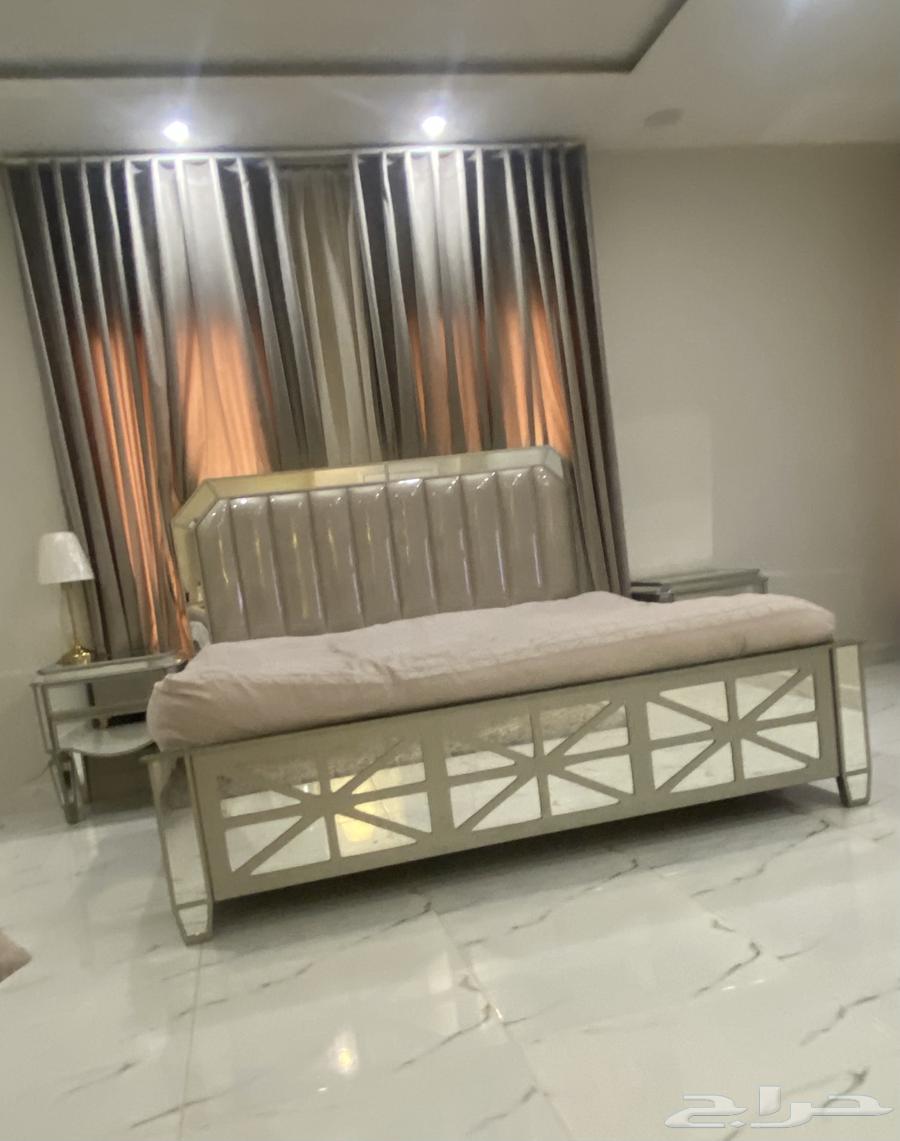 غرفة نوم من افضل انواع الخشب64366967562498113