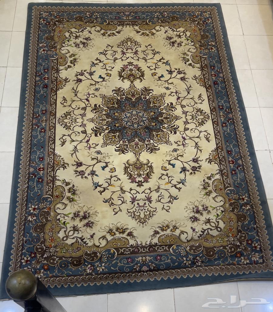 للبيع فرشه كبيره 295 في 19564373639702529110