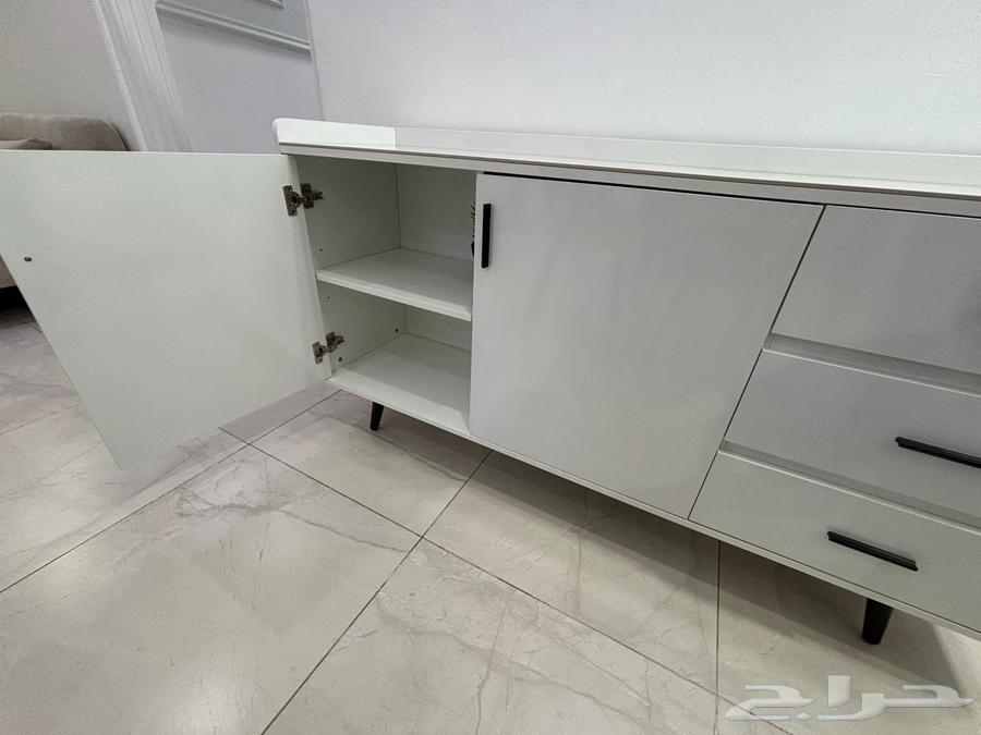 بوفيه64365380777602112