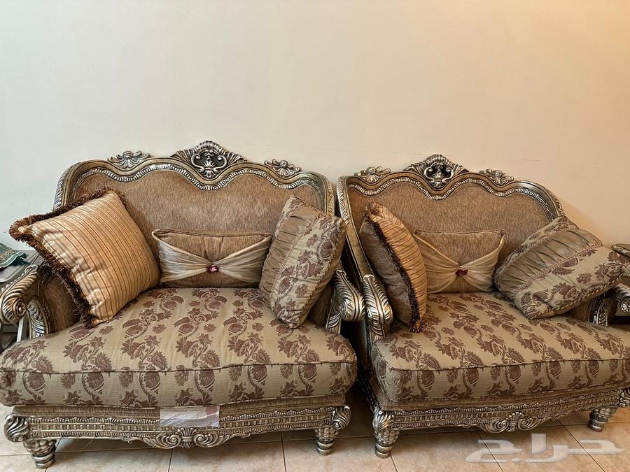 كنب للبيع64375378204931111