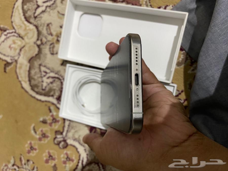 ايفون 15 برو ماكس 256g بطارية 89 كرتونه واغراضة معه64374656315779114