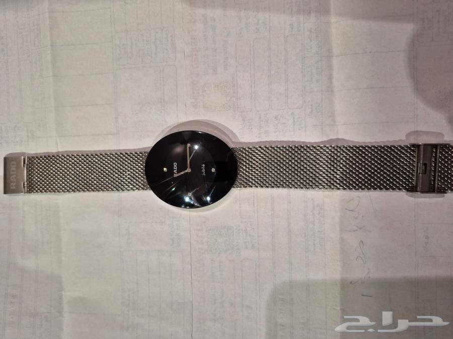 ساعة رادو أصلية لها أكثر من 30 سنة64374126988802110