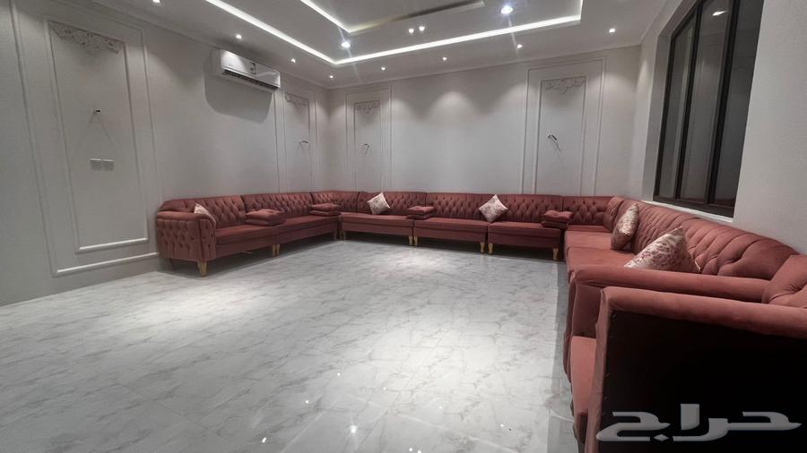 كنب نظيف جدا للبيع مستعجل الصامل يجي64375111915137111