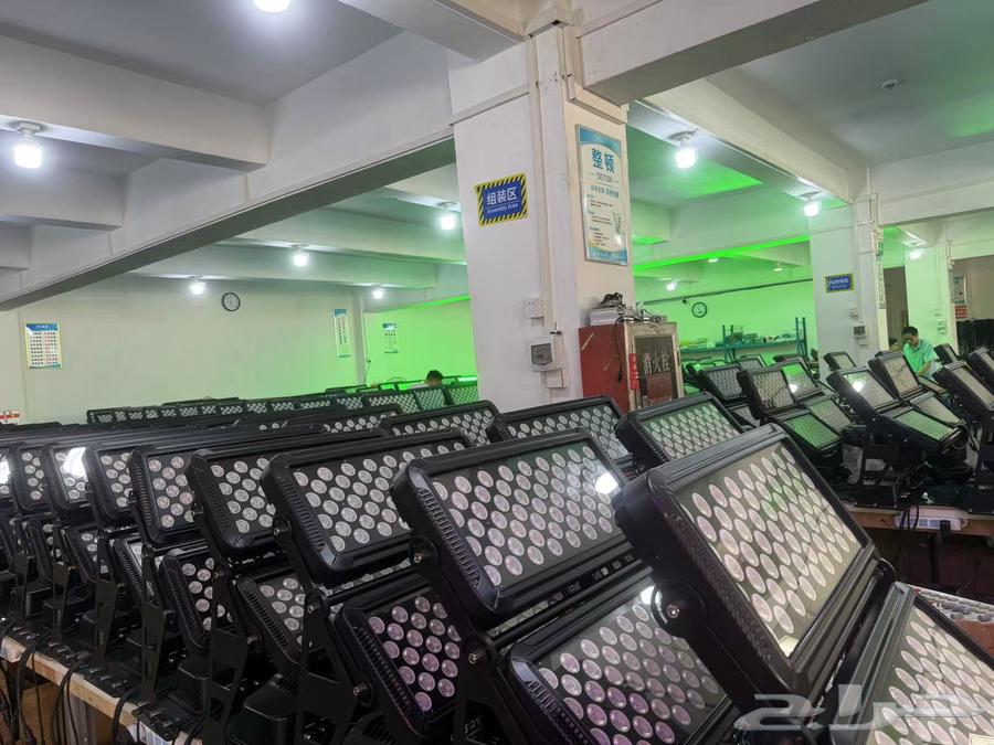 سيتي كلر وتر بروف 120 لمبه64376421690497112