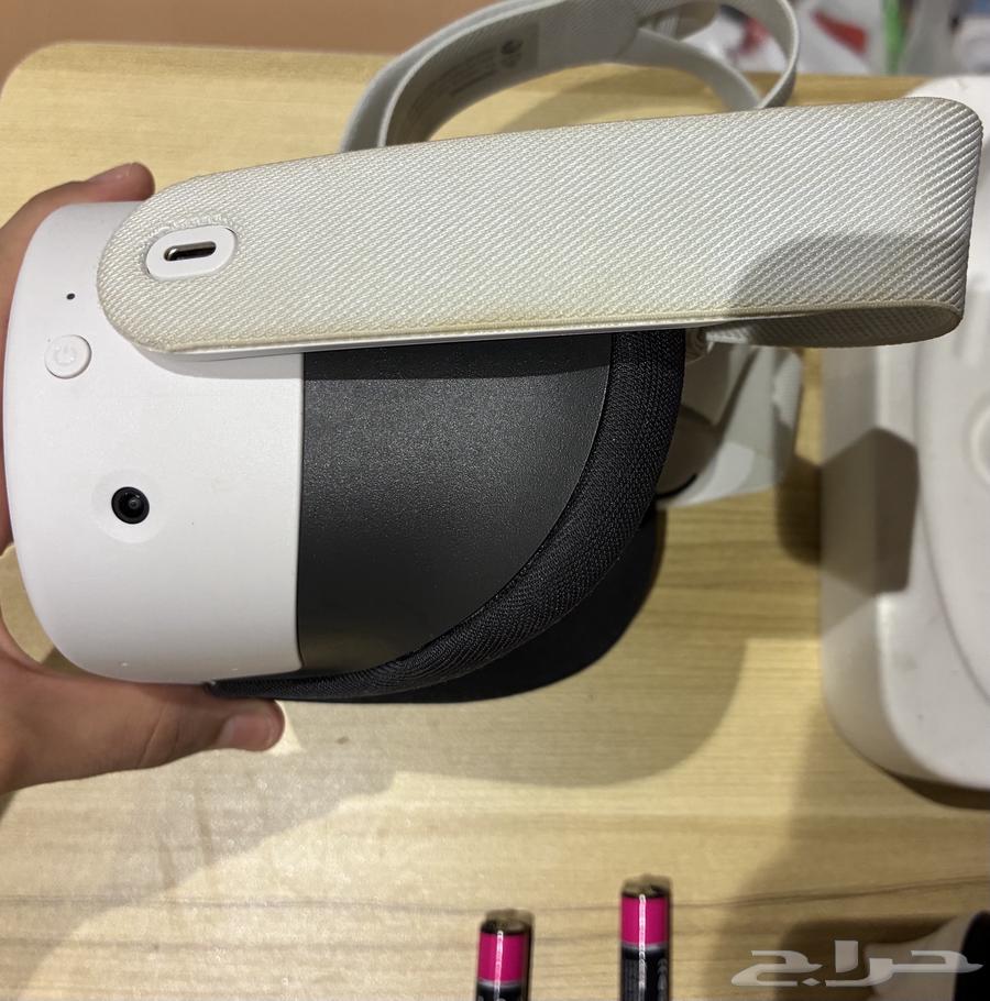 جهاز الواقع الافتراضي VR ميتا كويست 3S للبيع64376599616643112