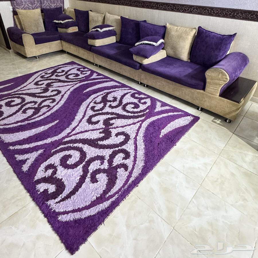 كنب مع زوليه للبيع64371687053955110