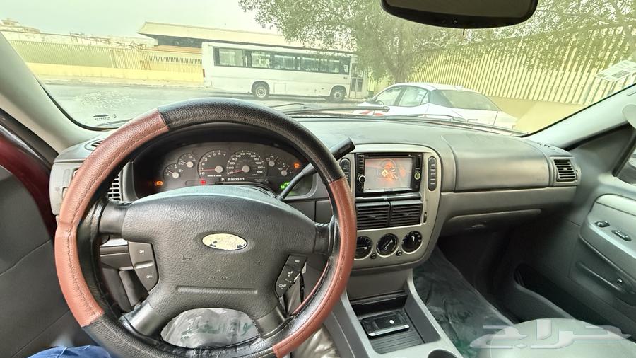 فورد إكسبلورر 2004 كل شيء بحالة جيدة64518732975875112