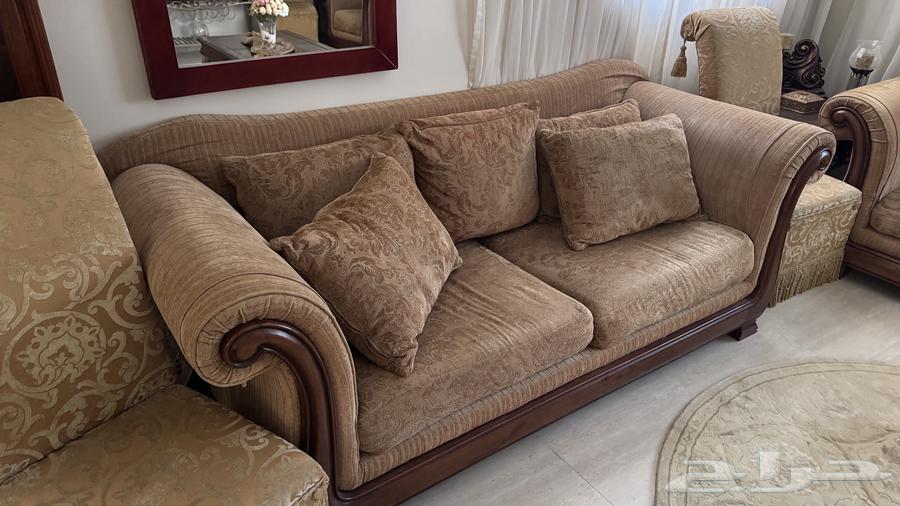 طقم كنب فخم نظيف جدا64371220340482110