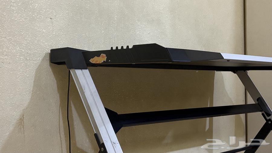 طاولة قيمينق64374583636995111