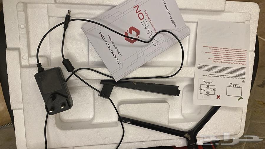 Screen for sale for 150, the problem is lines at the bottom of the screen64365850706177110