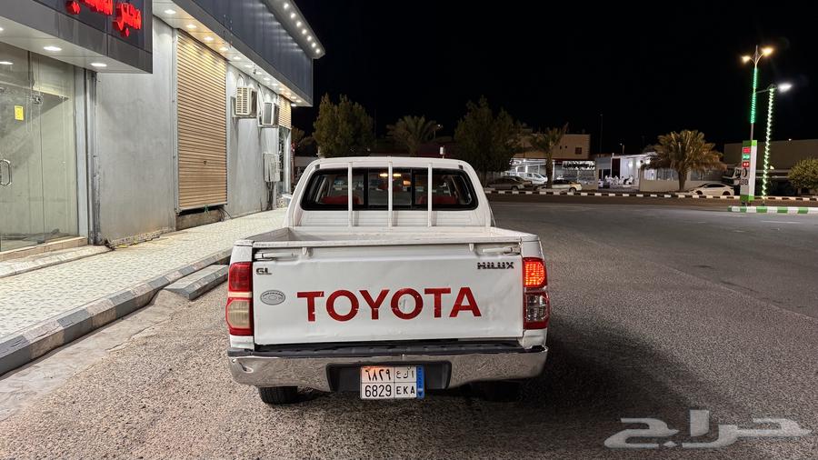 هايلوكس 2012 فل كامل64509630818178112