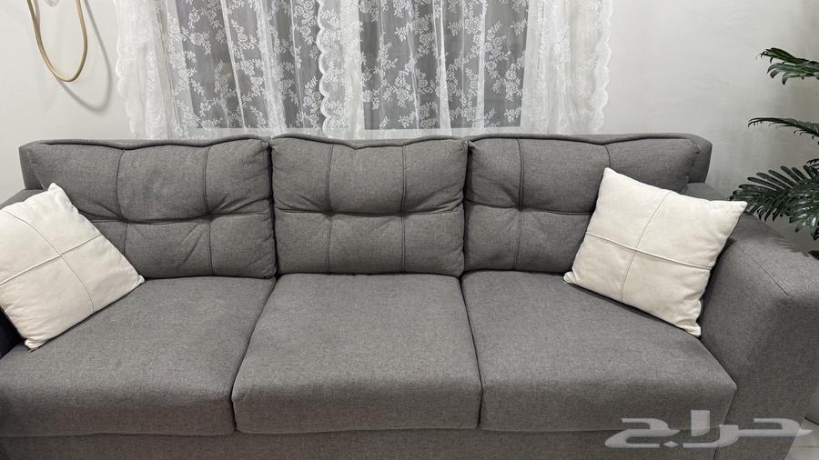 كنب مستعمل شخصي قليل ونظيف64374817580547112